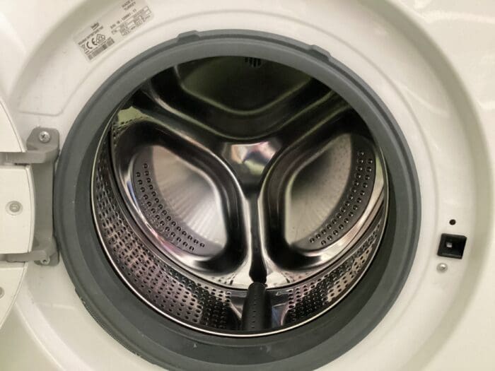 Beko 7kg White Washing Machine - Image 3