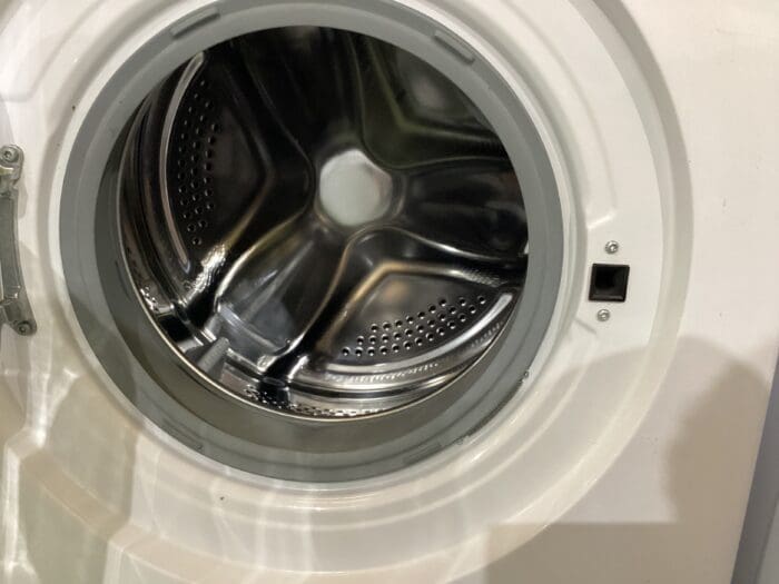 Montpellier 6kg White Washing Machine - Image 3